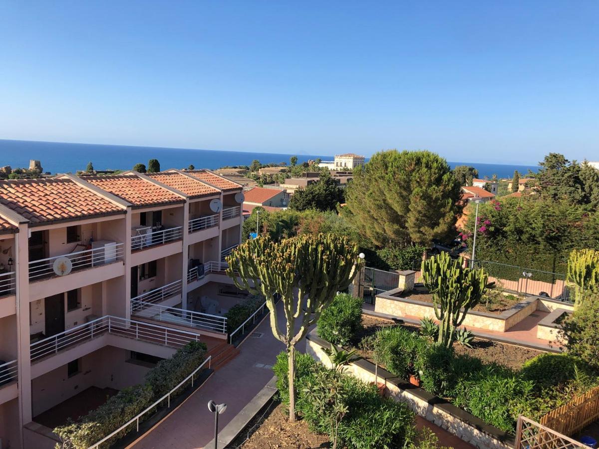 Apartmán La Dimora Delle Begonie Cefalù Exteriér fotografie