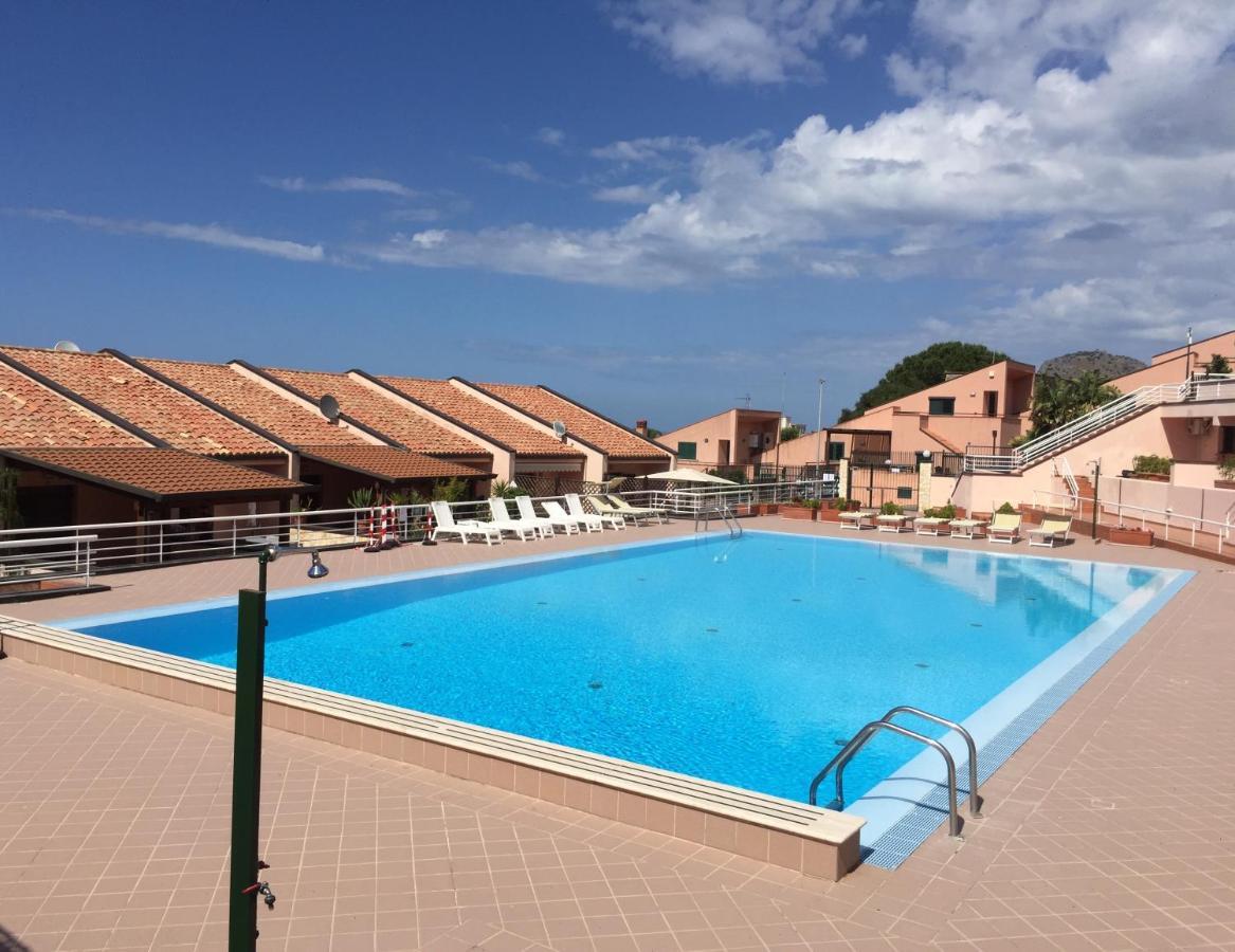 Apartmán La Dimora Delle Begonie Cefalù Exteriér fotografie